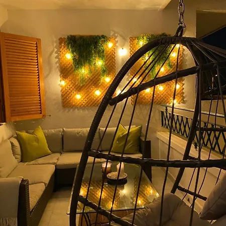 Apartment En La Sombra